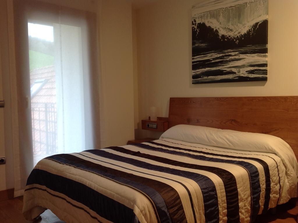 Casa Rural Roncesvalles Espinal-Auzperri Bagian luar foto